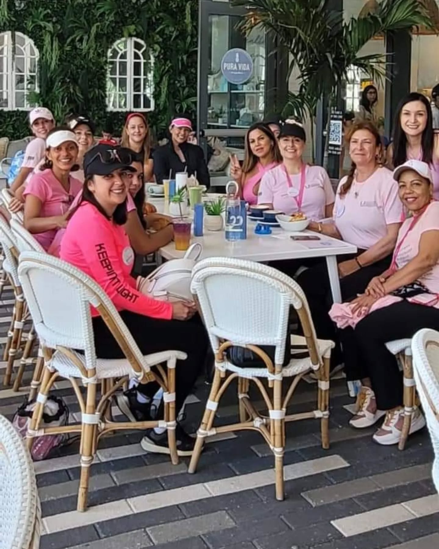 Encuentro de la comunidad Rosa Mujer